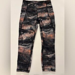 lululemon athletica Black and Coral Patterned Capri Leggings